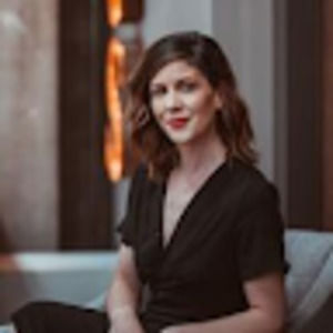 Meet your Posher, Nora